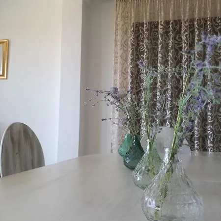 Venetia's Stone House Lägenhet *