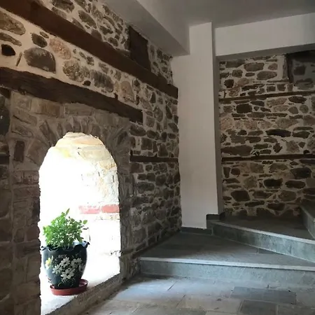 Lägenhet Venetia's Stone House